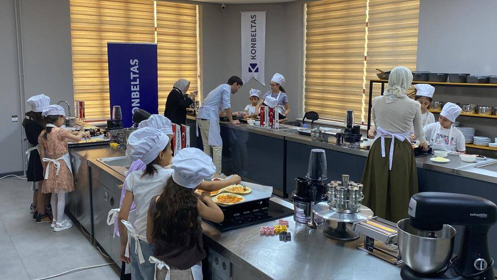 Konya’nın çölyak hastası çocukları kendi yemeklerini kendileri yaptı 3